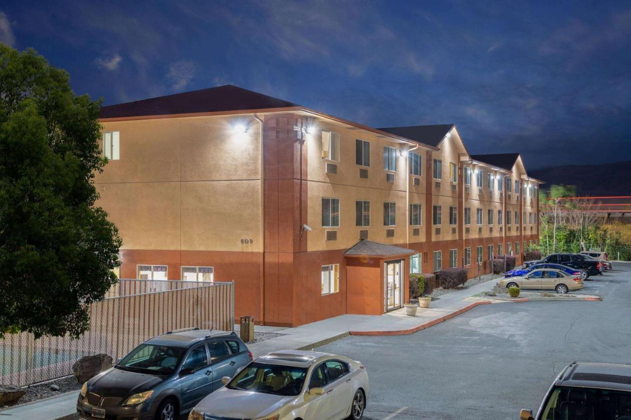 Super 8 By Wyndham The Dalles Or Luaran gambar