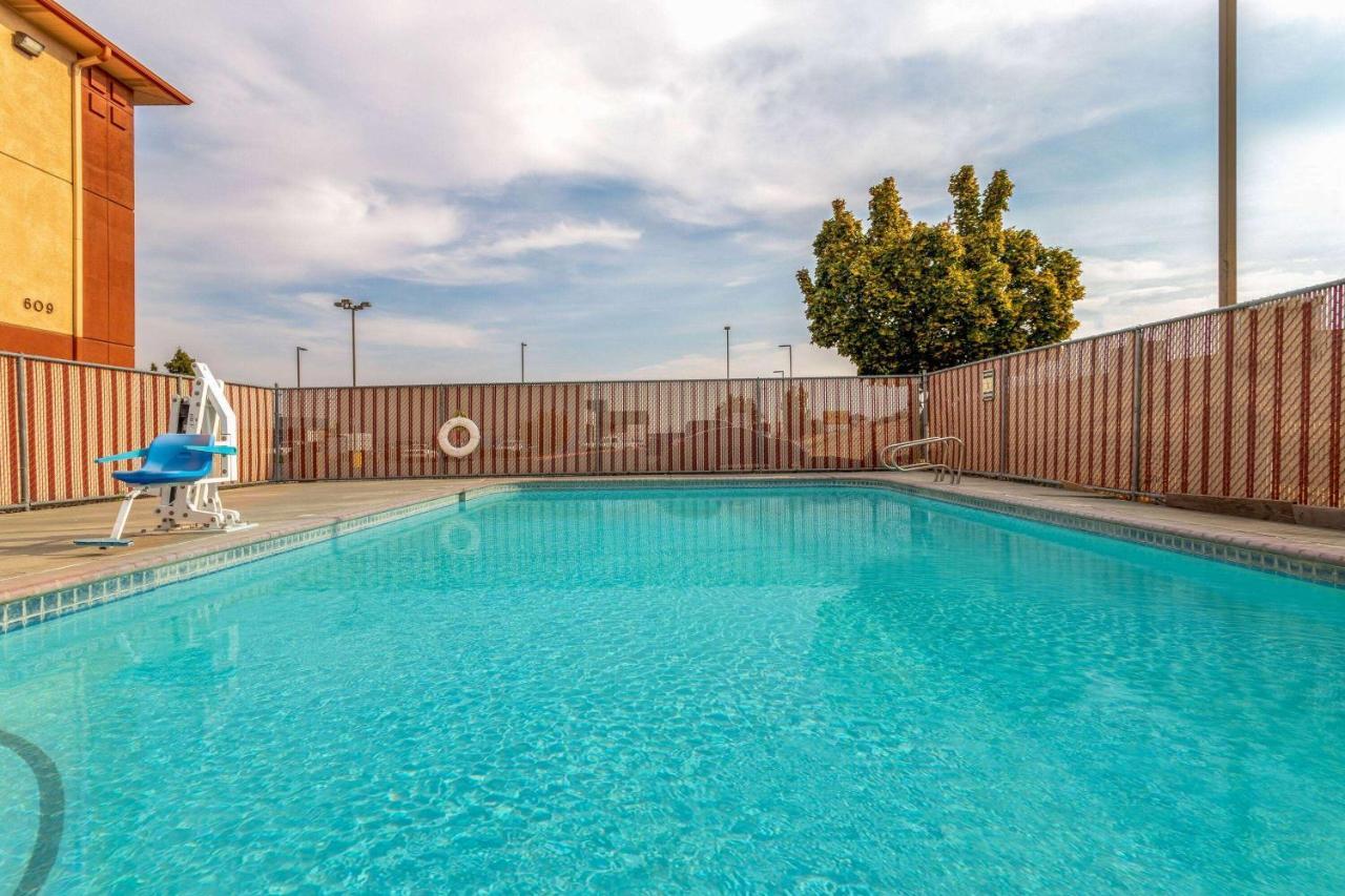 Super 8 By Wyndham The Dalles Or Luaran gambar
