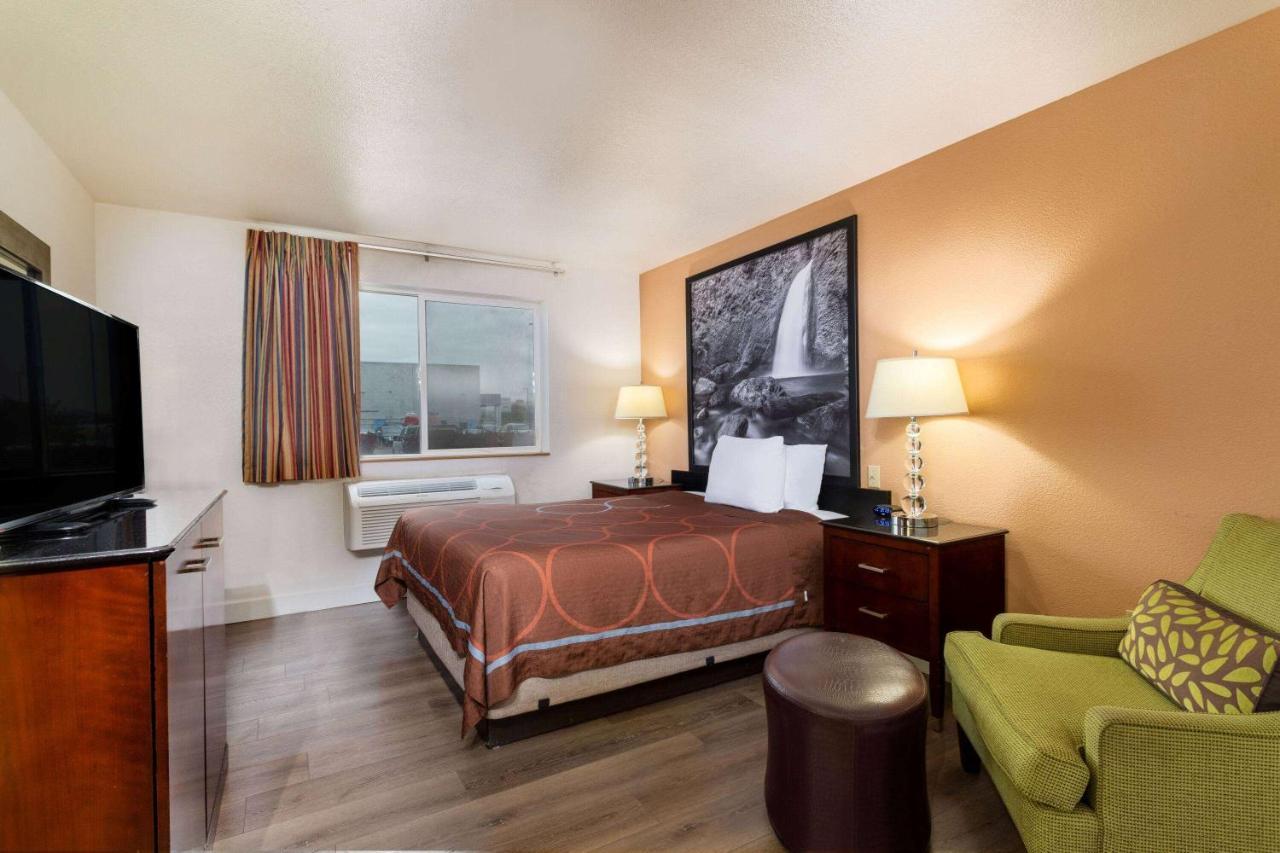 Super 8 By Wyndham The Dalles Or Luaran gambar